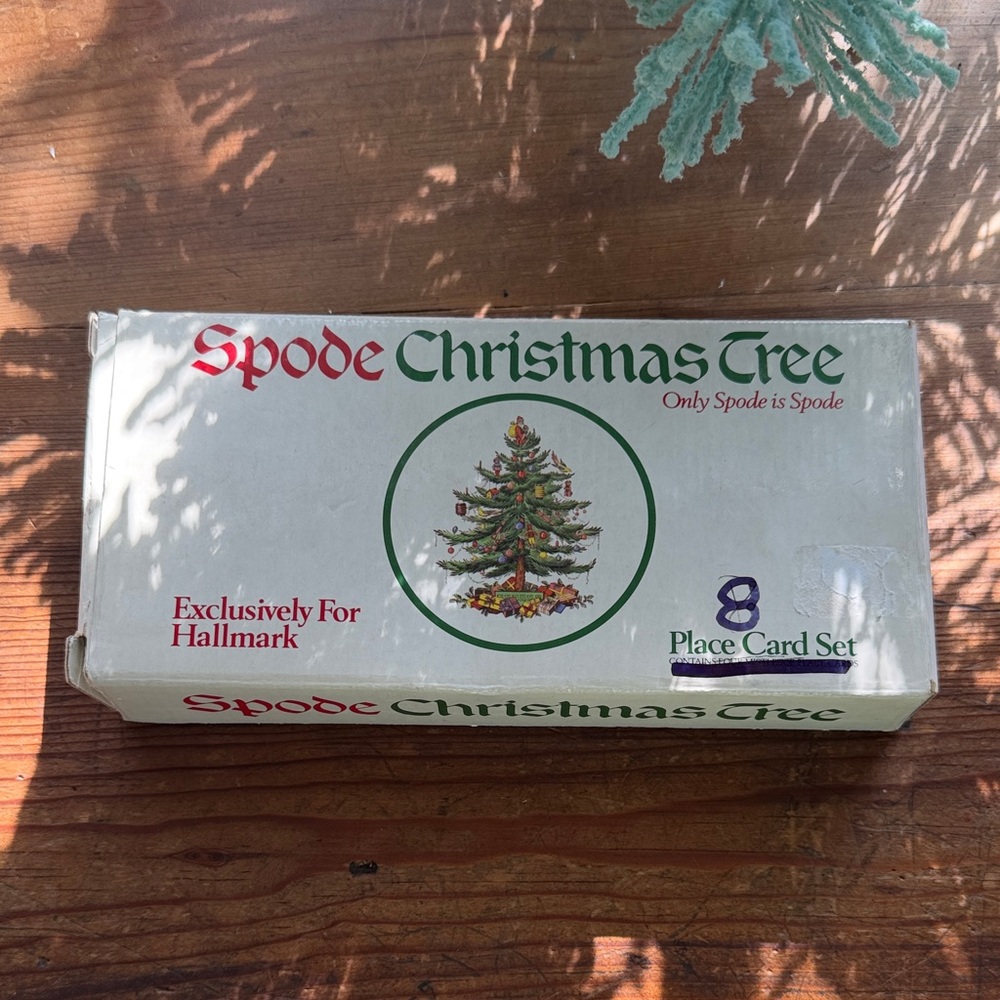 Spode Christmas Tree Place Card Set of 8 in Original Box